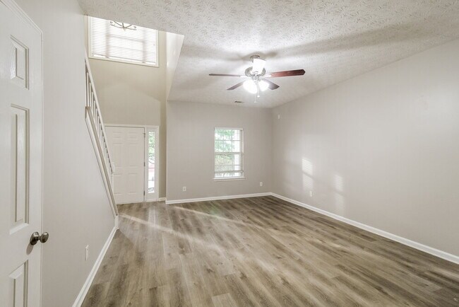 Photo - 429 Kendrick Estates Dr