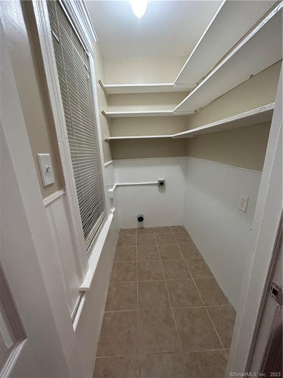 Photo - 735-737-737 Laurel Ave Unit 2