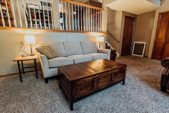 Photo - 2042 Louisiana Ave S