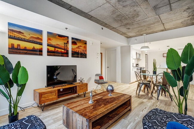 Building Photo - 1020 Rue de Bleury