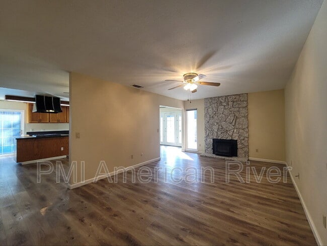 Photo - 5640 Andrea Blvd