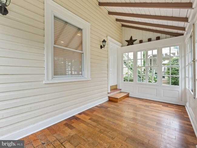 Photo - 316 Locust Ave