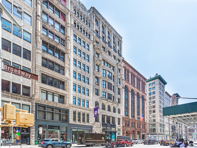 Photo - 704-706 Broadway