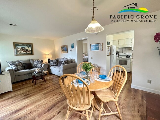 Photo - 308-1-F-HL Unidad Sea Shell