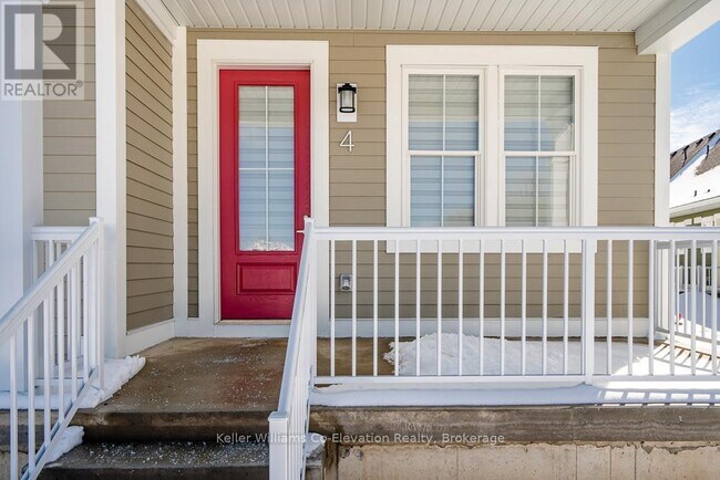 Photo - 4 Danielle Cres