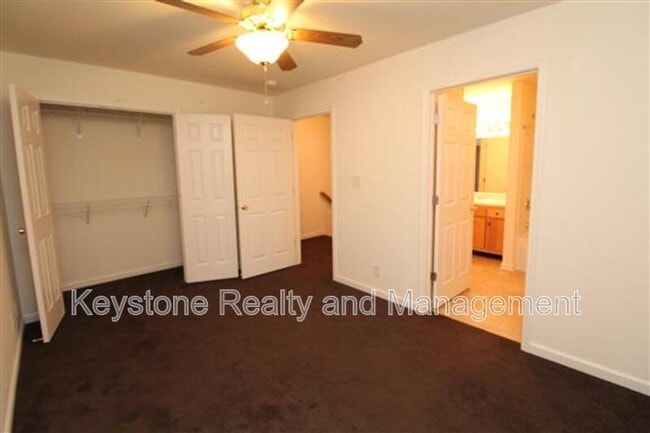 Photo - 512 Peachers Ridge Rd