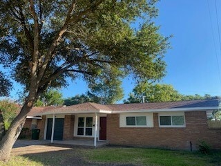 Building Photo - 2626 Tidewater Dr Rental
