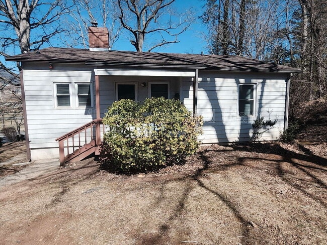 Photo - 2 Woodlands Dr