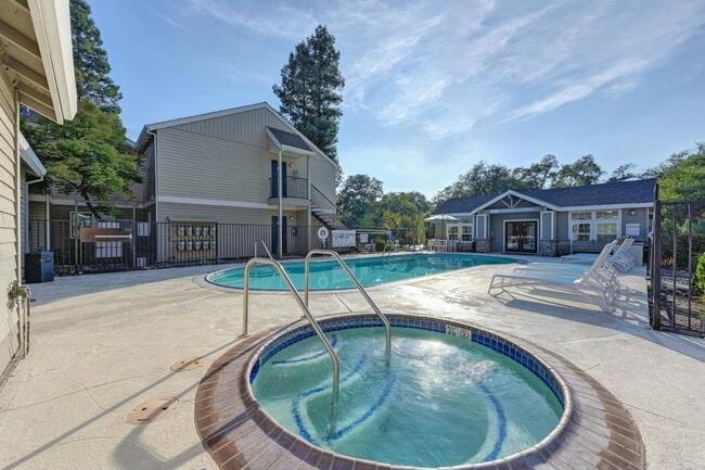 Hidden Oaks Apartments | Citrus Heights, CA | Starting at $1,581