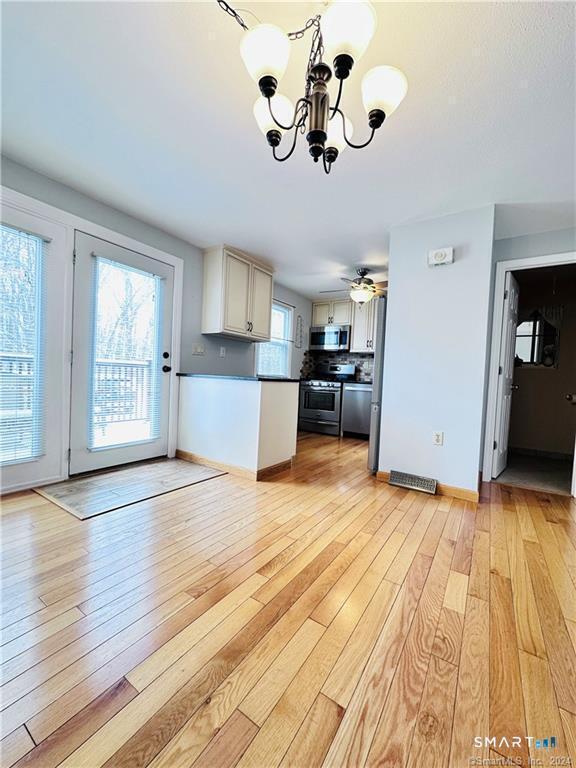 Photo - 80 Nicholas Dr Unit 80