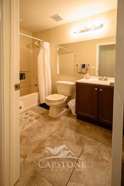 Photo - 12 Colgate Dr