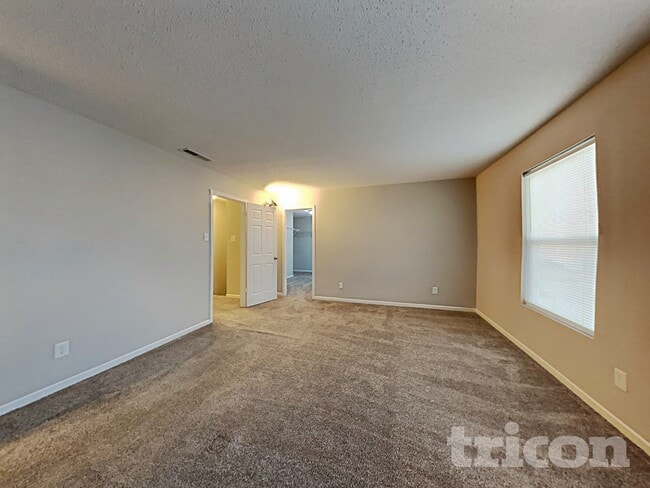 Photo - 3222 Black Forest Ln