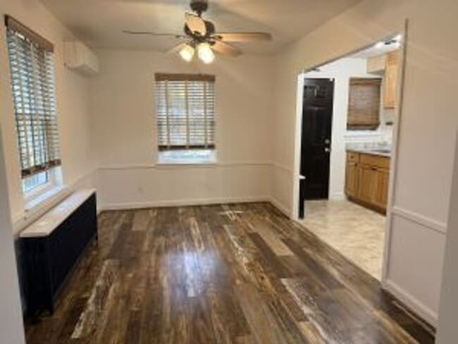 Photo - 320 Atkins Ave