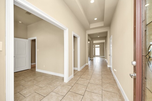 Photo - 5315 Troutline Ln