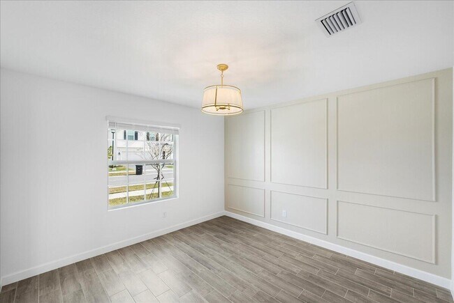 Photo - 6354 Windwood Wy