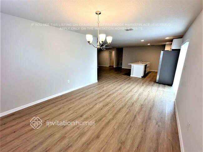 Photo - 1630 Sadigo St SE