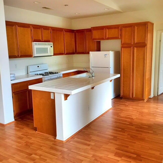 Photo - "Charming 2-Bed, 2-Bath Retreat in Moreno Valley – 1,110 Sq Ft of Comfort!"
