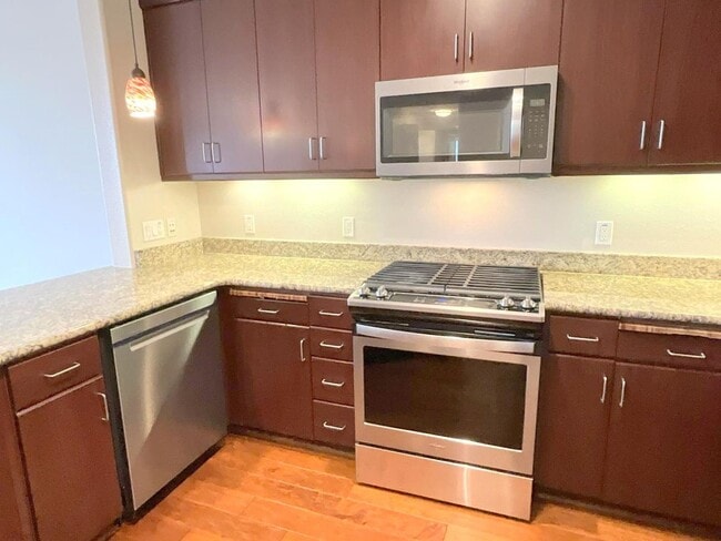 Photo - Great Corner Condo ! Lots Of Light ! Elan ... Unit #319
