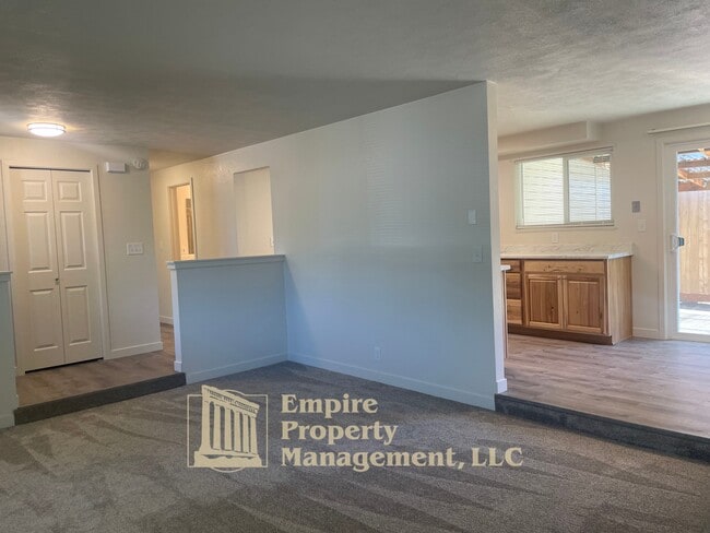 Photo - 2312 Willona Dr