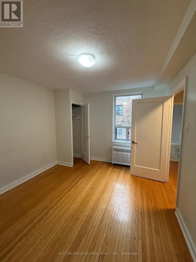 Photo - 166 Eastbourne Ave Unité 42