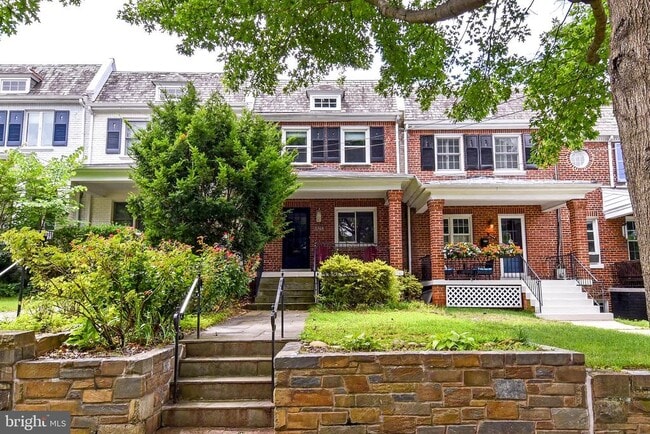 Photo - 3748 W St NW Townhome