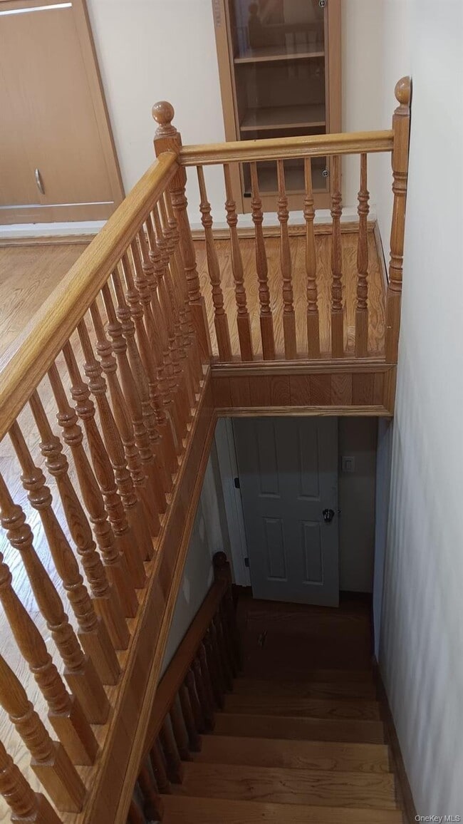 Photo - 175-07 73rd Ave