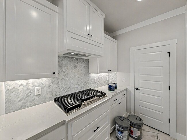 Photo - 6906 SW Basswood Ave