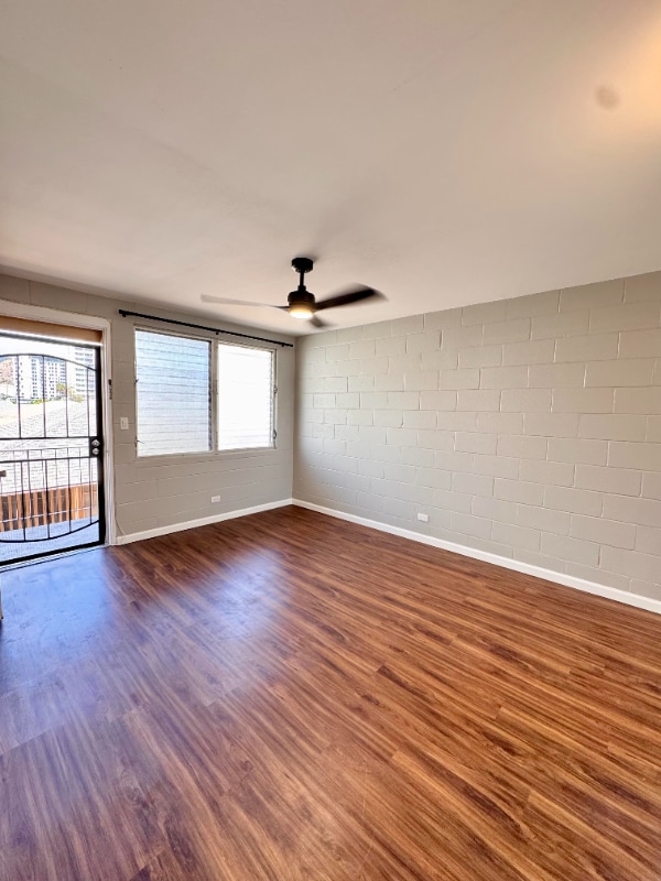 Photo - 722 University Ave