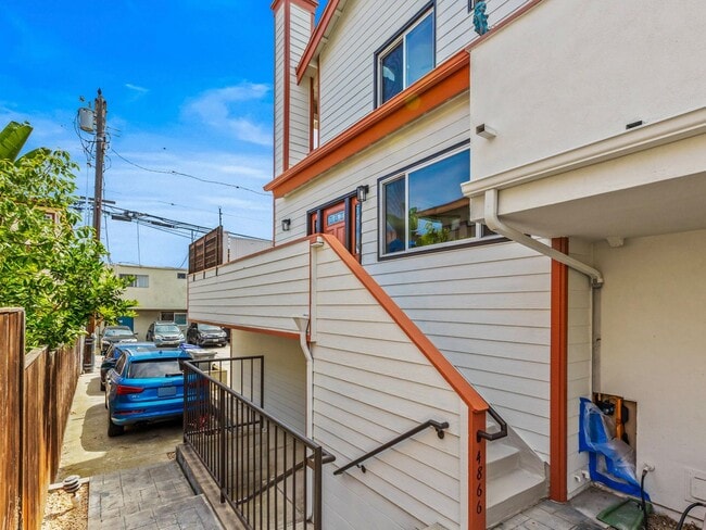 Photo - Spacious 3 Bed / 3 Bath Ocean Beach Townhome with Private Patio & Garage - Available NOW