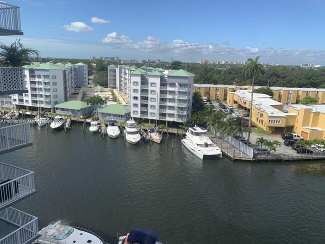 Photo - 1800 NW 24th Ave Unidad 907 Rental