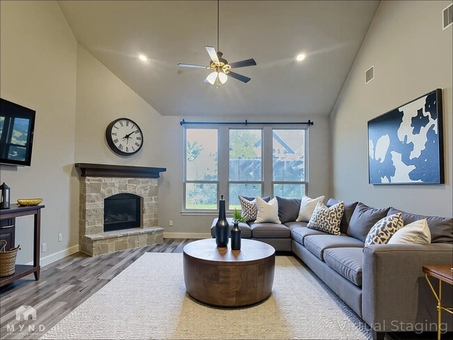 Photo - 1424 Bird Cherry Ln