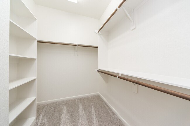 Photo - 5550 Sallow Bay Ln