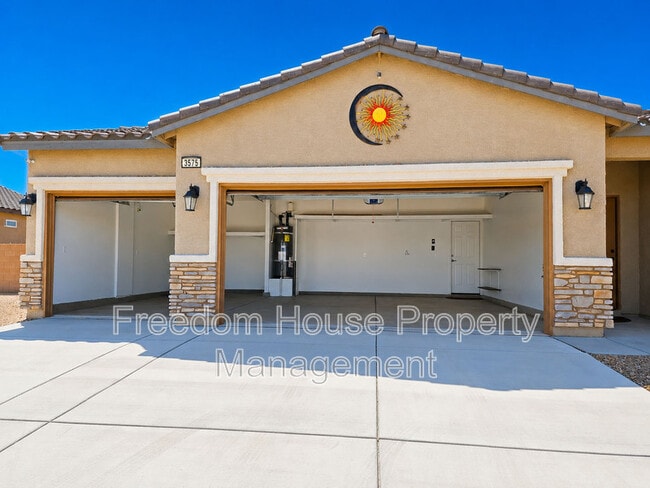 Photo - 3575 E Wallowa Dr