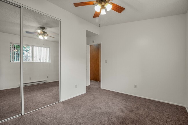 Dormitorio - Shorewood Terrace Apartments