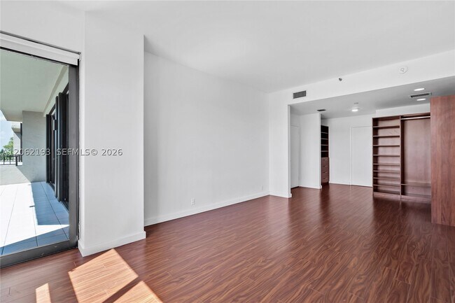 Photo - 151 Crandon Blvd Unit 441