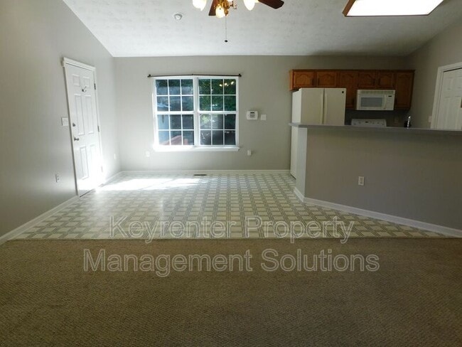 10 Auburn Ct