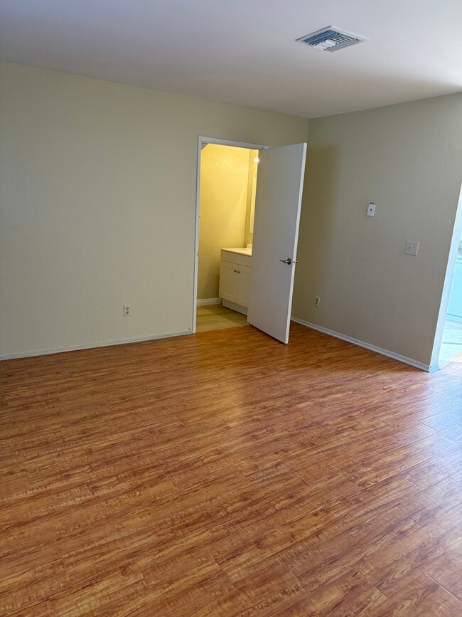 Guest Bathroom - 8900 Foothill Blvd