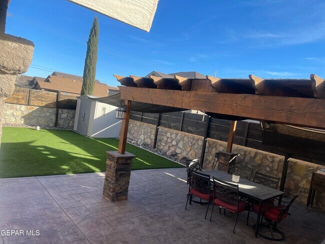 Photo - 12594 Paseo Rosannie Ave