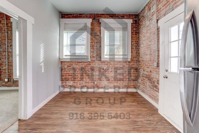 Photo - Park Apartments Unit 6
