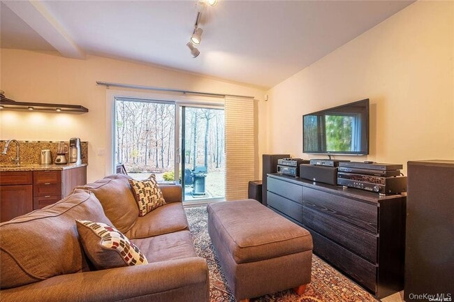 Photo - 63 Gardiners Ln