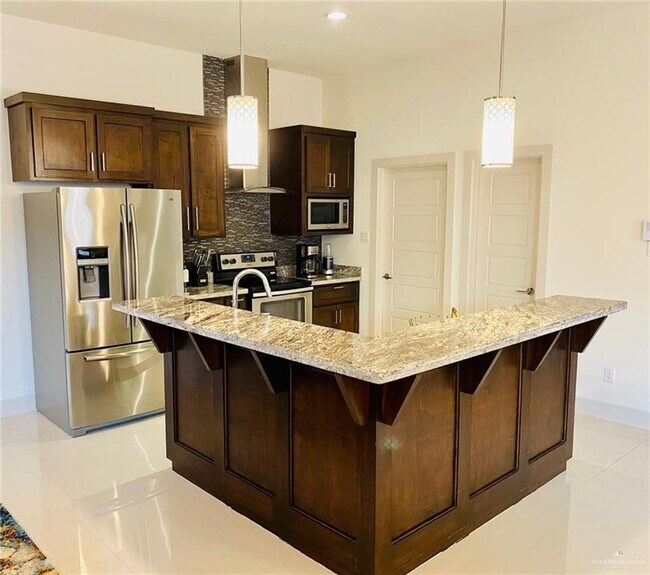 Photo - 14 N 51st St