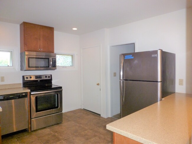 Photo - 75-77-77 Front St Apartamento Unidad 77