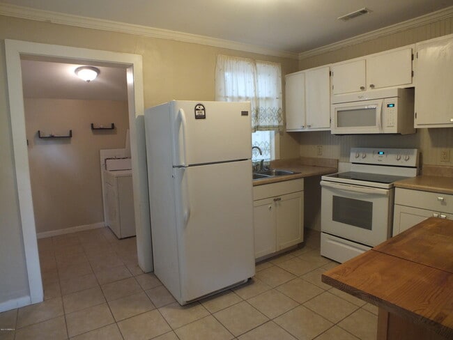 Photo - 2906 Polk St