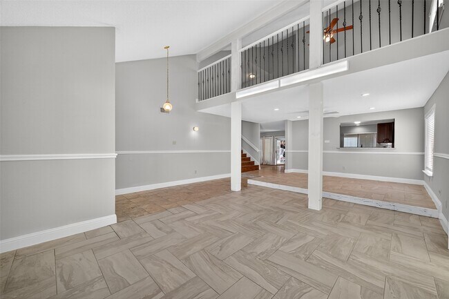 Photo - 7711 Del Glen Ln