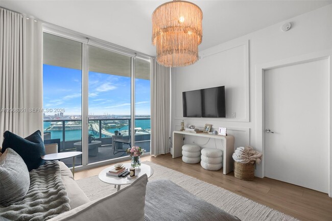 Building Photo - 900 Biscayne Blvd Unit 3103