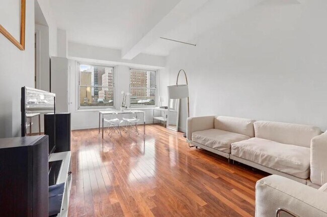 Building Photo - 1 bedroom in NEW YORK NY 10006 Unit 802 Rental