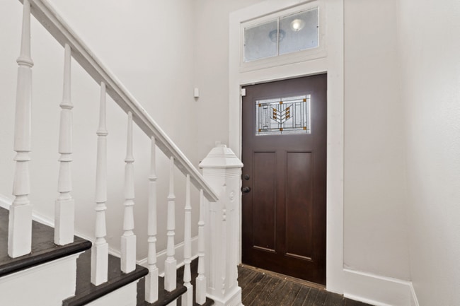 Photo - 620 N Flores St