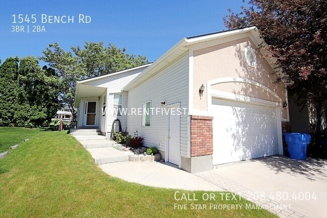 Photo - 1545 Bench Rd House