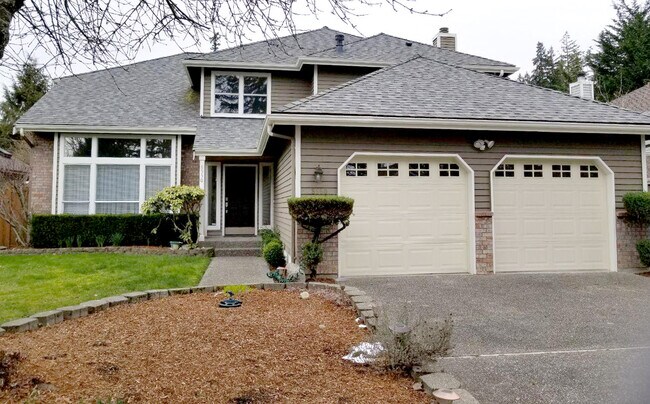 Building Photo - Beautiful 2 Story 4 Bed 2.5 Bath Home in N...