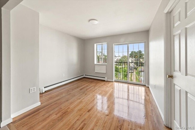 Photo - 1309 Vreeland Ave
